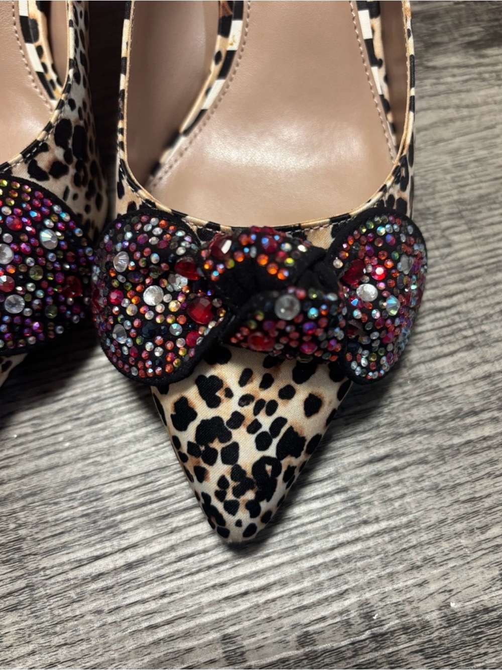 Betsey Johnson Leopard Print Pointed Toe Heels with Multicolor Beaded Bow - Picture 9 of 11